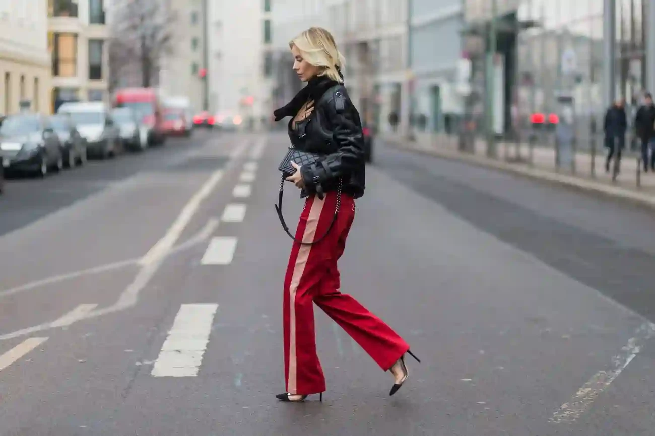 Criticism of trickle down fashion Criticism of trickle down fashion