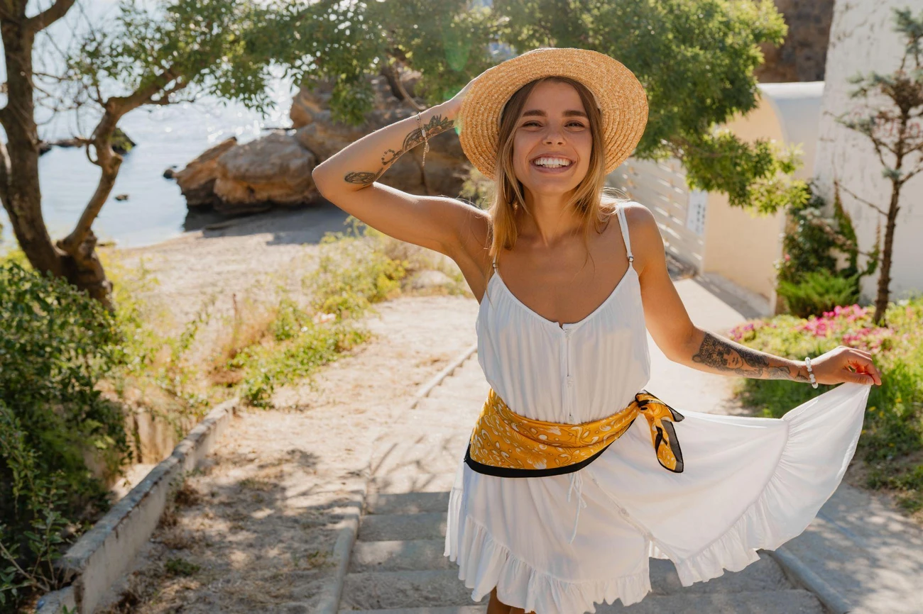 Boho fashion styling.
Boho fashion styling.